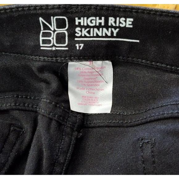 Women's No Boundaries Size 17 Skinny Jeans - Picture 4 of 10